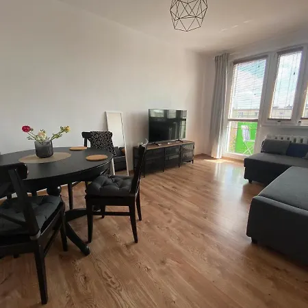 Sloneczna Kawalerka, 5 Min Od Plazy Apartmán